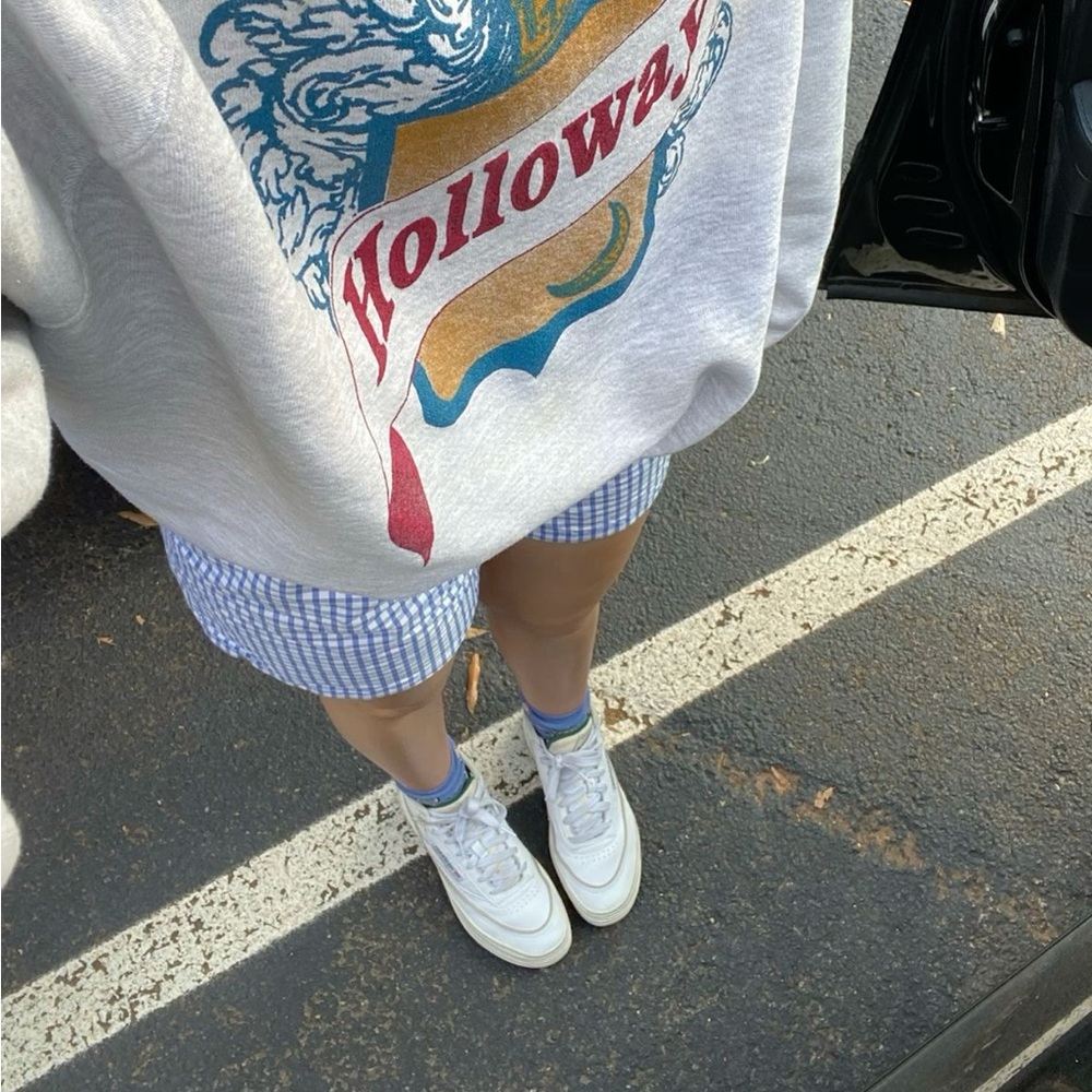 Reebok sneakers cream and blue size 8